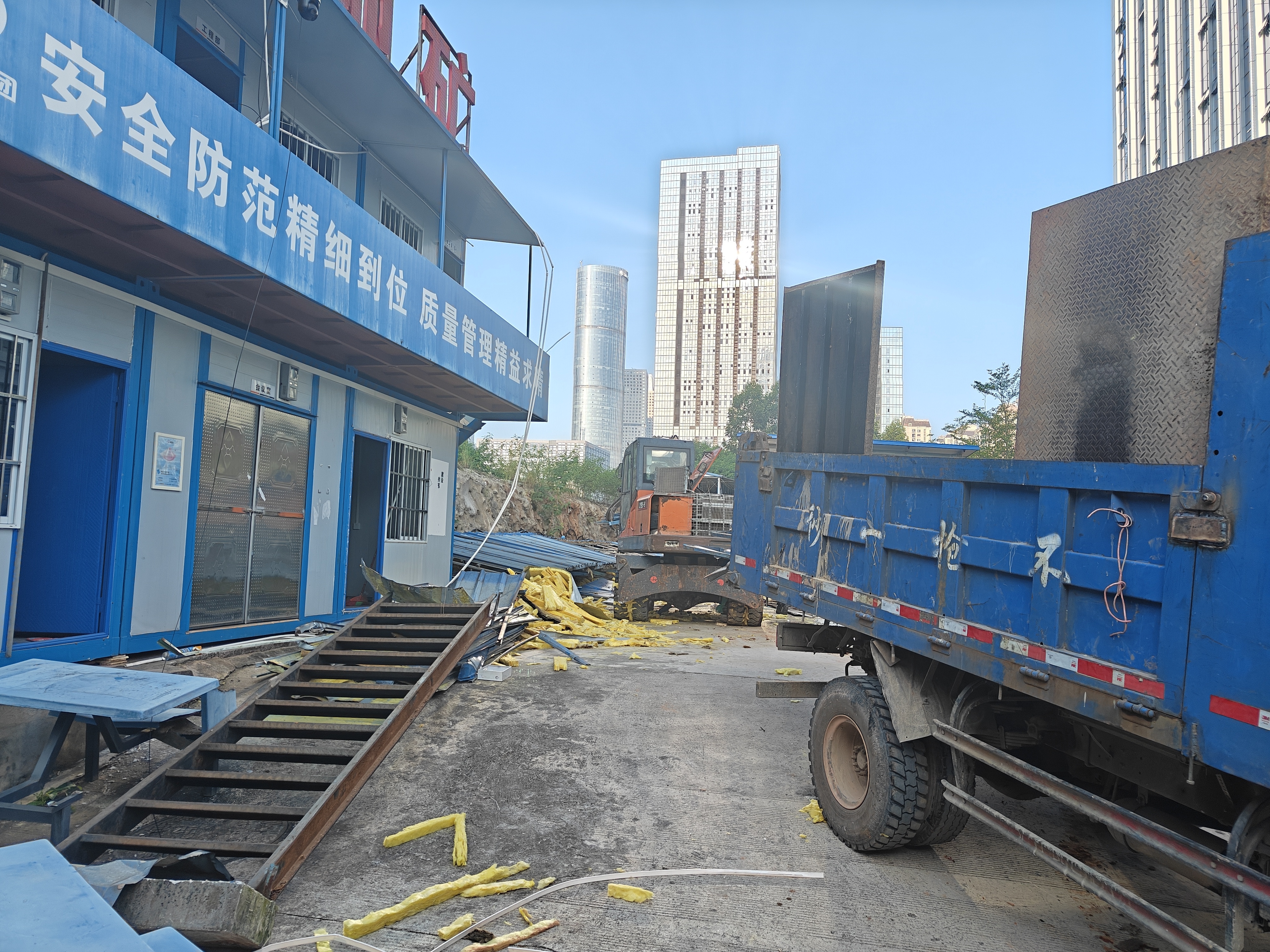 智能建造模块化房屋_集装箱和活动板房_活动板房绿色回收方案