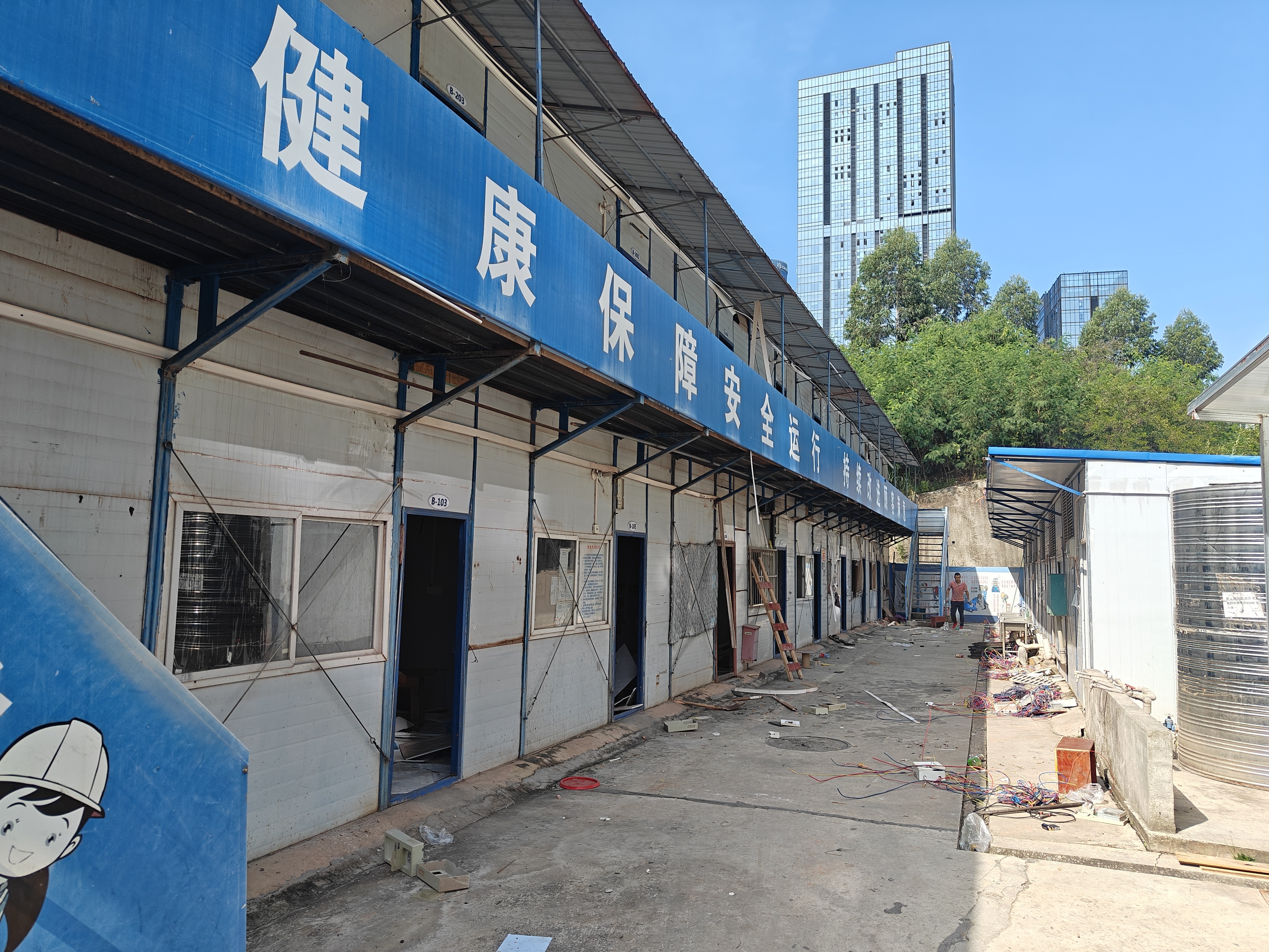 虹翔再生资源回收中心评测_废旧活动板房回收_旧活动板房出售